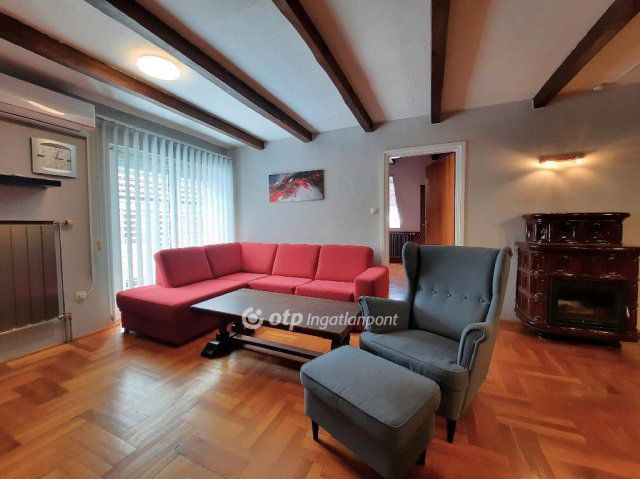 Eladó nyaraló, Siófokon 255 M Ft, 8 szobás