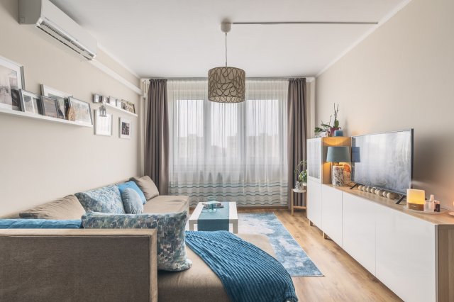 Eladó panellakás, Budapesten, III. kerületben 71.9 M Ft