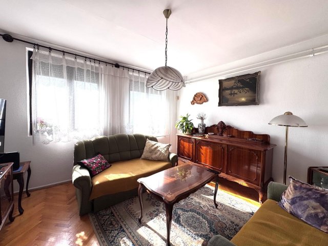 Eladó családi ház, Marcaliban 73 M Ft, 4+1 szobás