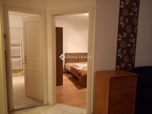 Kiadó téglalakás, albérlet, Gyöngyösön 145 E Ft / hó