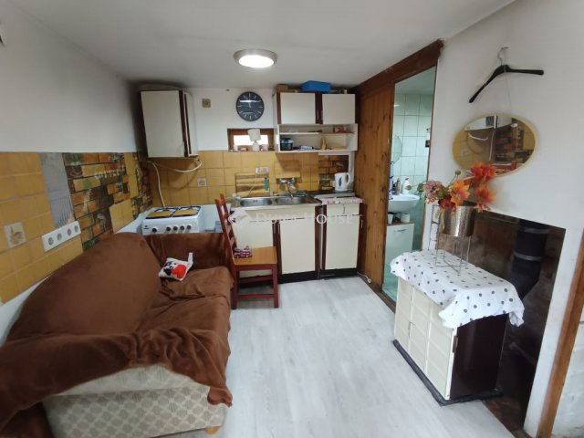 Eladó családi ház, Nagykátán 19.9 M Ft, 2 szobás