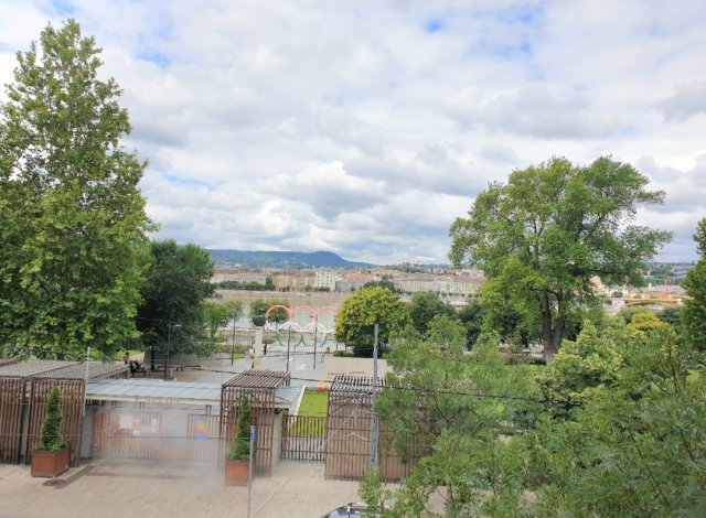 Kiadó téglalakás, albérlet, Budapesten, V. kerületben, 3 szobás