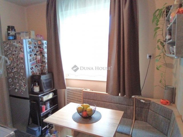 Eladó téglalakás, Vasváron 34 M Ft, 3 szobás