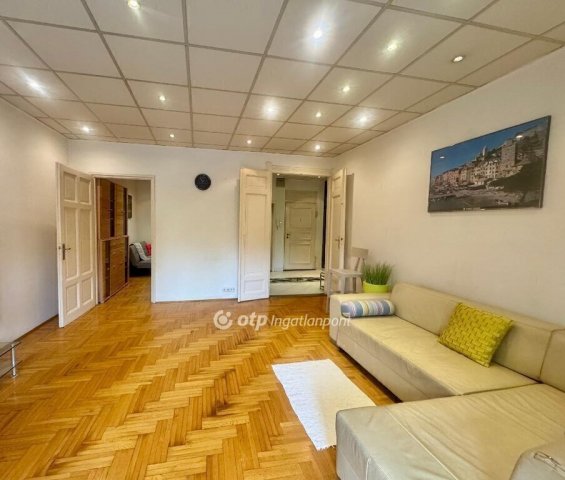 Eladó téglalakás, Budapesten, V. kerületben 94.9 M Ft