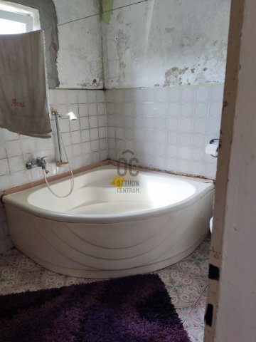 Eladó családi ház, Ózdon 14.9 M Ft, 5 szobás
