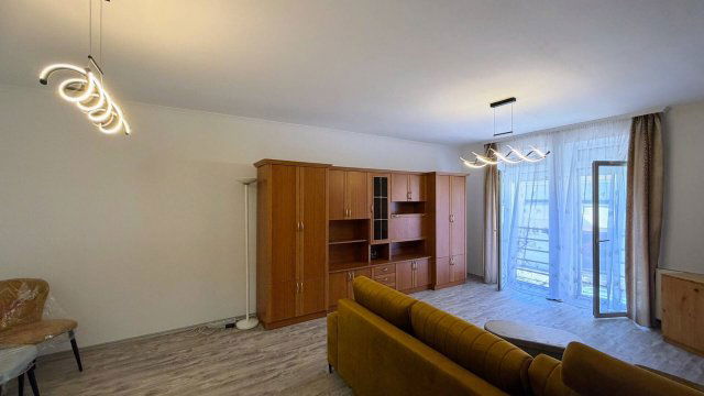 Kiadó téglalakás, albérlet, Baján 150 E Ft / hó, 2 szobás