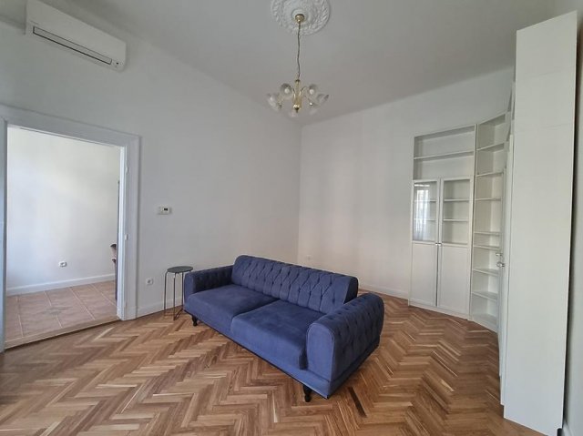 Kiadó téglalakás, albérlet, I. kerületben, Batthyány utcában