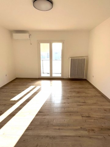 Eladó téglalakás, Pécsett, Szántó Kovács János utcában