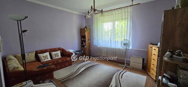 Eladó családi ház, Debrecenben 79 M Ft, 2 szobás