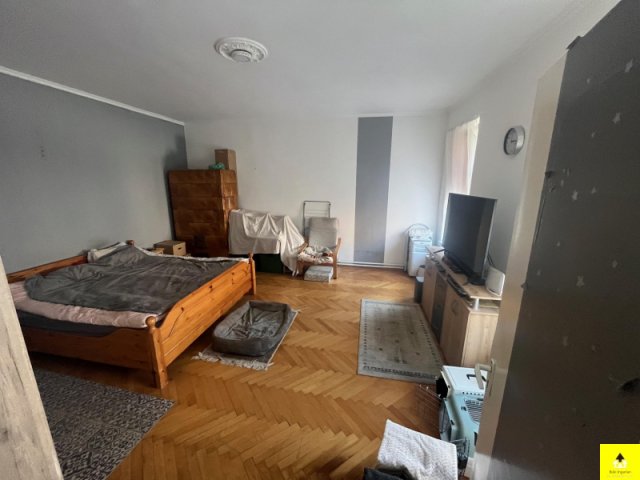 Eladó téglalakás, Kőszegen 32 M Ft, 1 szobás