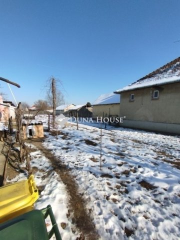 Eladó családi ház, Ásotthalmán 46.5 M Ft, 2 szobás
