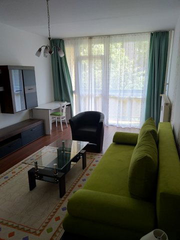 Kiadó panellakás, albérlet, Pécsett 160 E Ft / hó, 2 szobás