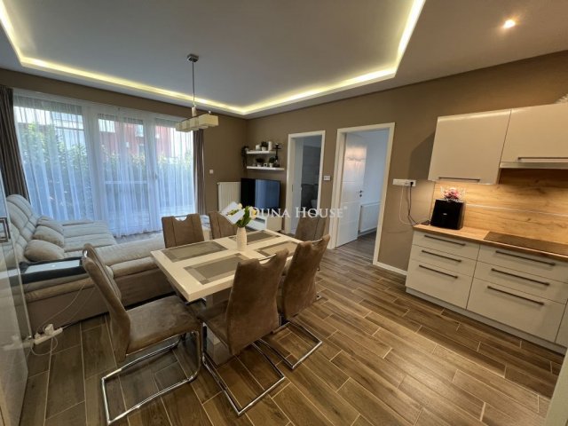 Eladó téglalakás, Győrött 72 M Ft, 2 szobás