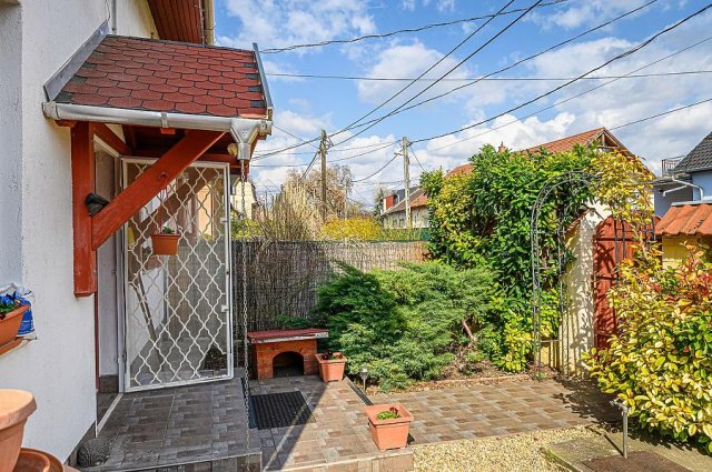 Eladó családi ház, Budapesten, X. kerületben 139.5 M Ft