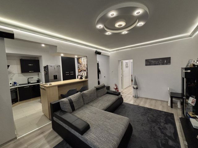 Eladó téglalakás, Tiszaújvárosban 34 M Ft, 1+2 szobás