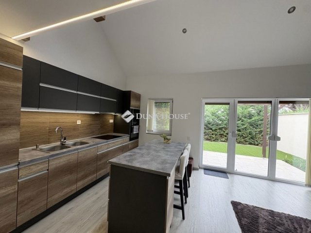 Eladó téglalakás, Kozármislenyen 69.9 M Ft, 2 szobás