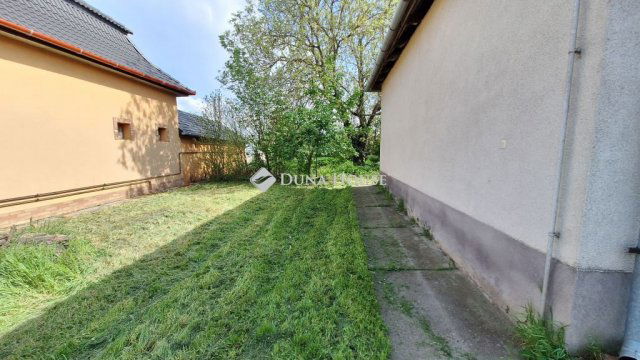 Eladó családi ház, Tolnán 39 M Ft, 4 szobás
