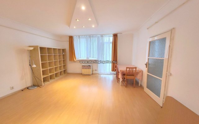 Eladó téglalakás, Budapesten, XVI. kerületben, Lándzsa utcában