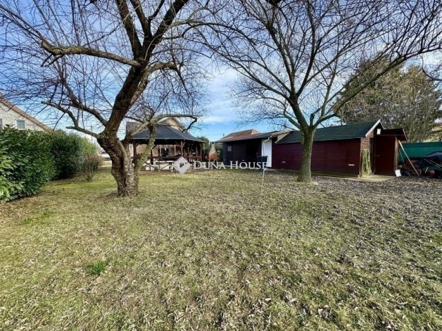 Eladó családi ház, Maglódon 156.9 M Ft, 4 szobás