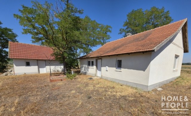 Eladó családi ház, Pusztamérgesen 18 M Ft, 2 szobás