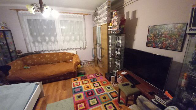 Eladó családi ház, Pápán 57.9 M Ft, 2 szobás