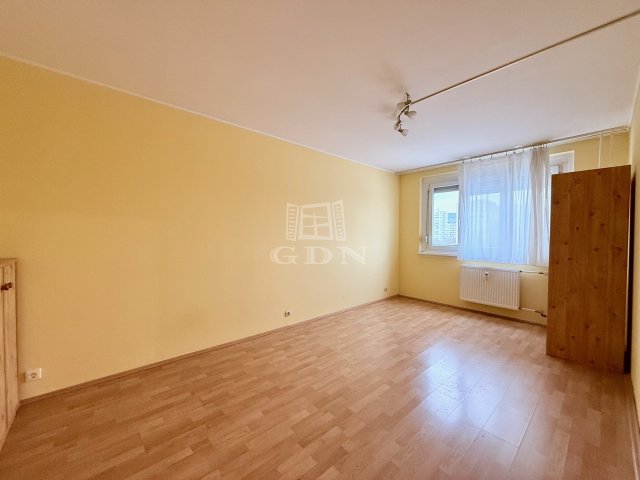 Eladó panellakás, Budapesten, III. kerületben 64.9 M Ft, 2 szobás