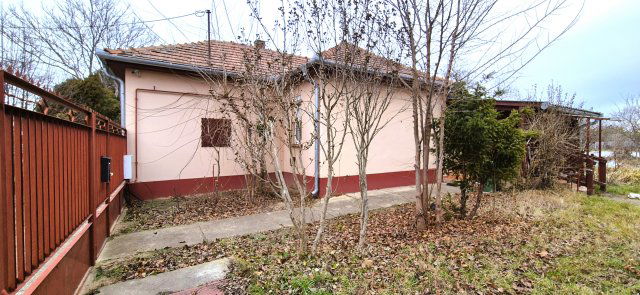 Eladó családi ház, Lajosmizsén 31.9 M Ft, 3 szobás