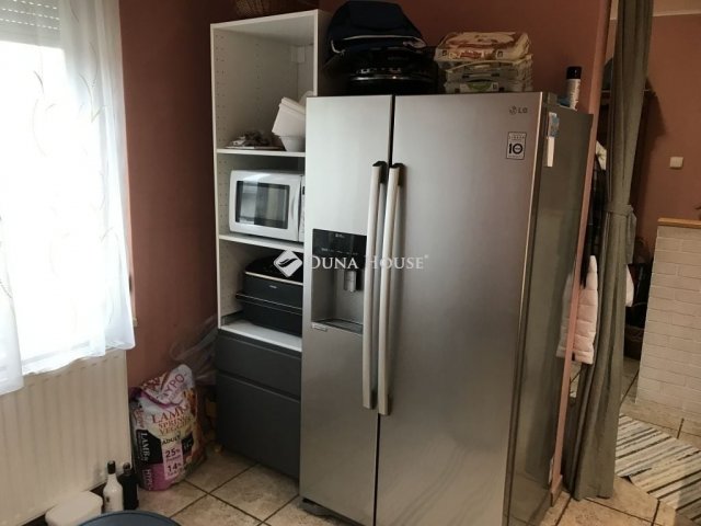 Eladó sorház, Lovasberényben 78 M Ft, 4+1 szobás