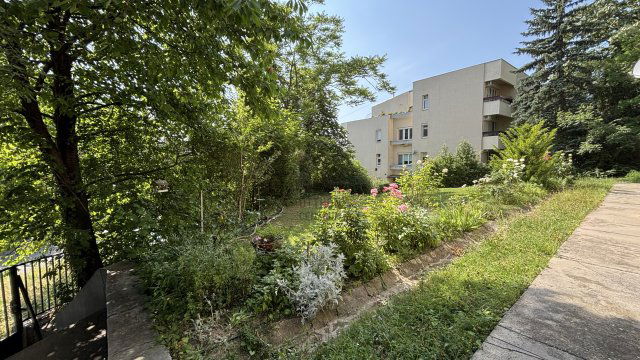 Eladó téglalakás, Budapesten, II. kerületben 106.9 M Ft