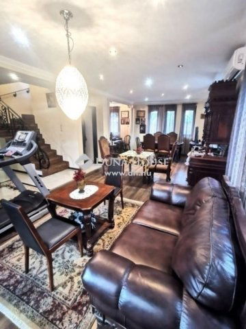 Eladó családi ház, Fóton 180 M Ft, 6 szobás