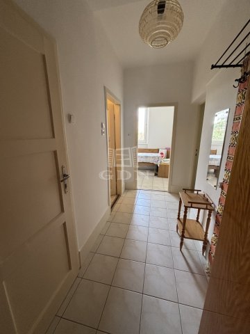 Kiadó téglalakás, albérlet, Almásfüzitőn 130 E Ft / hó