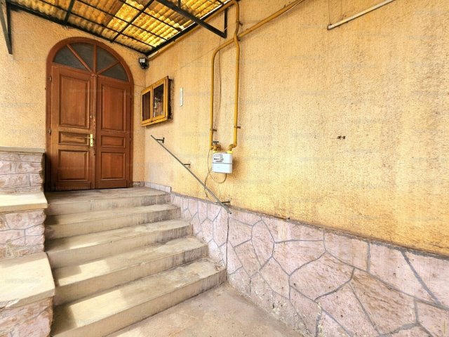 Eladó családi ház, Miskolcon 41.9 M Ft, 5 szobás