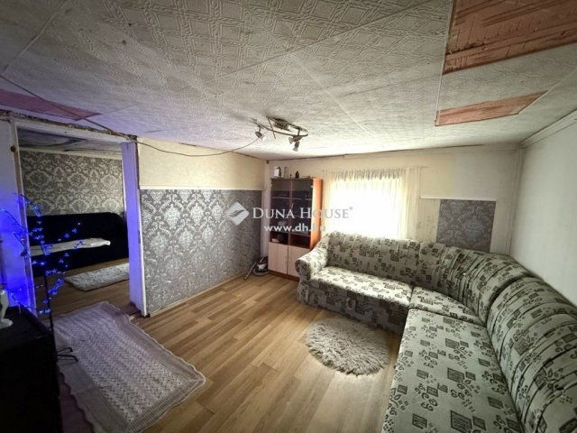 Eladó családi ház, Kókán 11.7 M Ft, 4 szobás