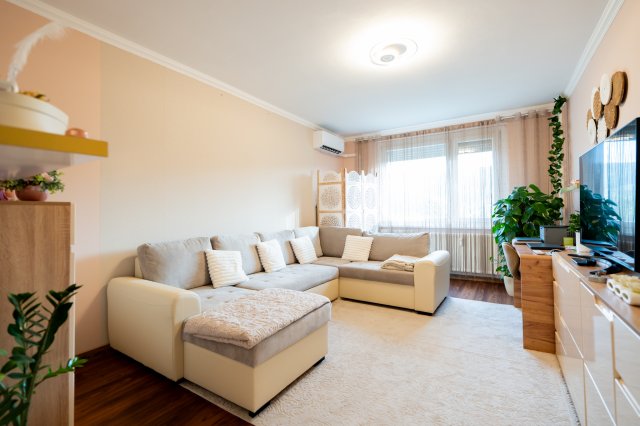 Eladó panellakás, Miskolcon, Kuruc utcában 33.9 M Ft, 2 szobás