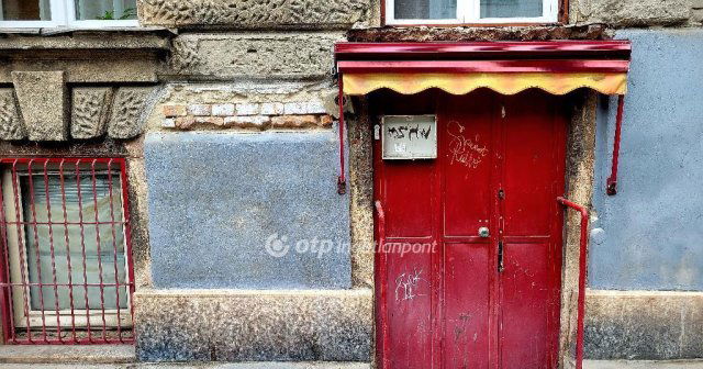 Eladó téglalakás, Budapesten, VI. kerületben 35 M Ft, 1+1 szobás