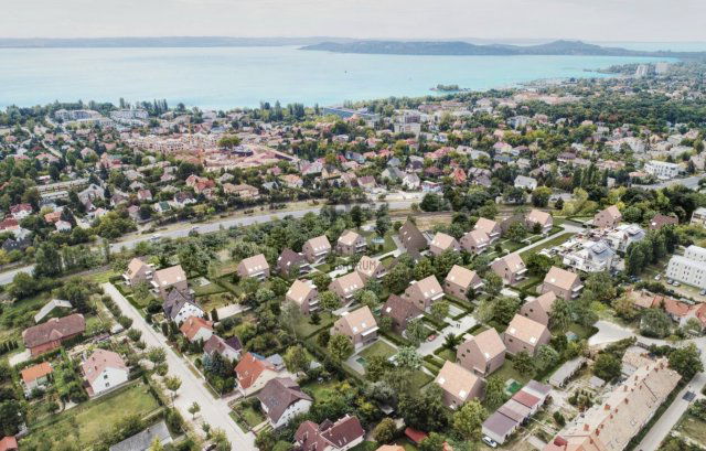 Eladó telek, Balatonfüreden 65 M Ft / költözzbe.hu