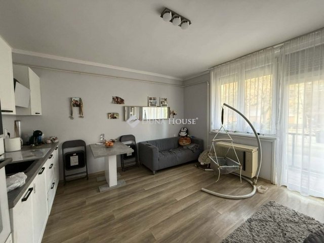 Eladó téglalakás, Kecskeméten 56 M Ft, 3 szobás