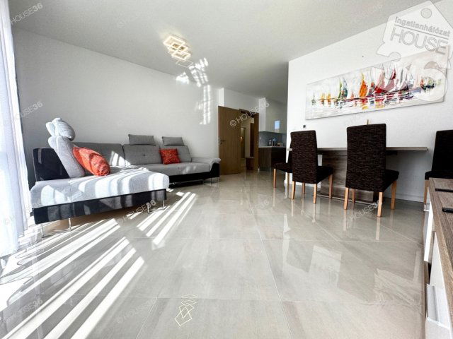 Kiadó téglalakás, albérlet, Kecskeméten 550 E Ft / hó