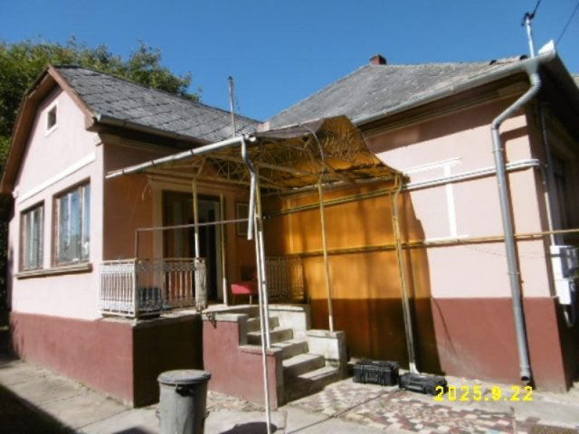 Eladó családi ház, Edelényben 25.5 M Ft, 2+1 szobás