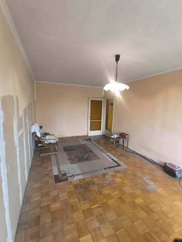 Eladó panellakás, Szegeden, Budapesti körúton 45 M Ft, 2 szobás