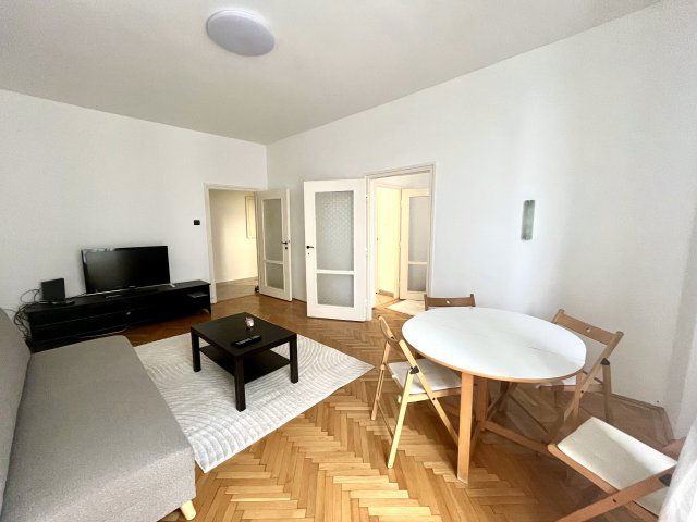 Kiadó téglalakás, albérlet, Budapesten, V. kerületben, 2 szobás