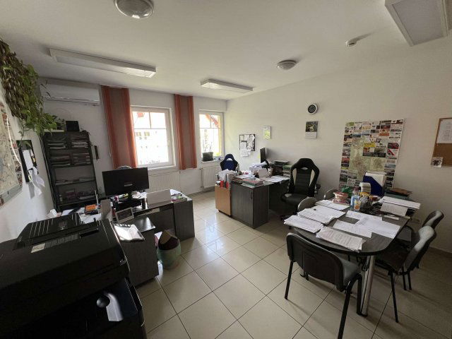Eladó téglalakás, Egerben 49 M Ft, 2 szobás