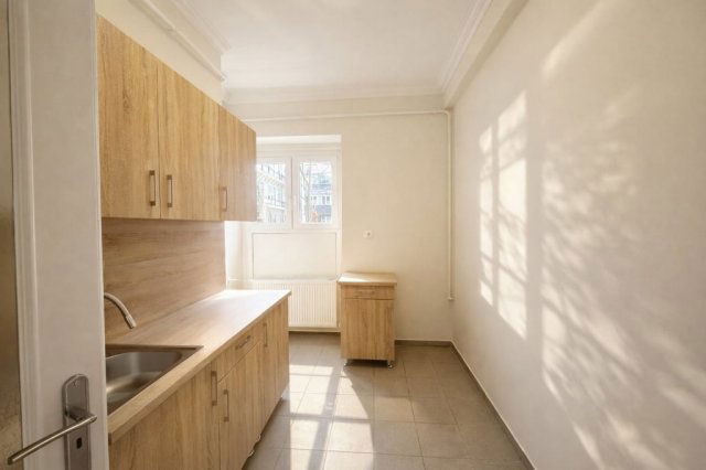 Eladó téglalakás, Debrecenben 64.9 M Ft, 2 szobás