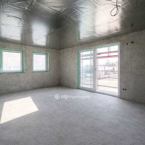 Eladó családi ház, Jászfényszarun 74 M Ft, 1+3 szobás