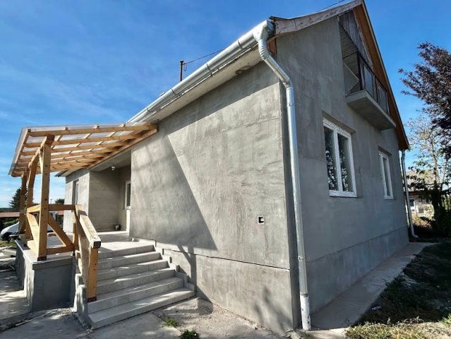Eladó családi ház, Újszászon 35.9 M Ft, 3 szobás