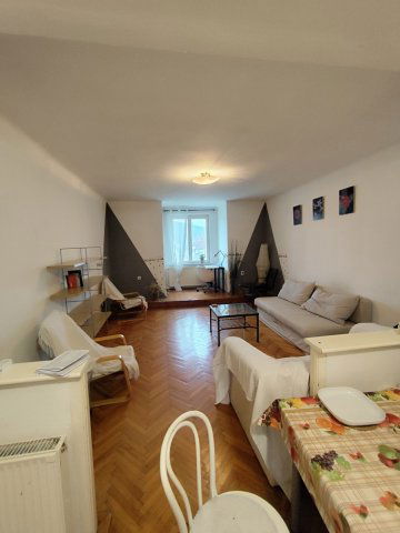 Eladó téglalakás, V. kerületben, Veres Pálné utcában