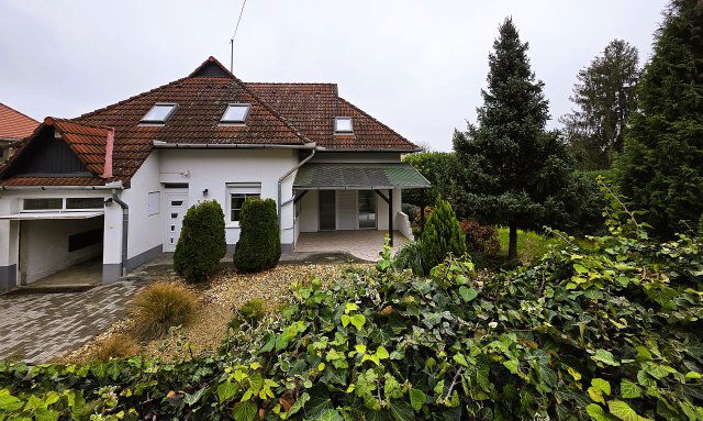 Eladó családi ház, Tokajban 79.9 M Ft, 5 szobás