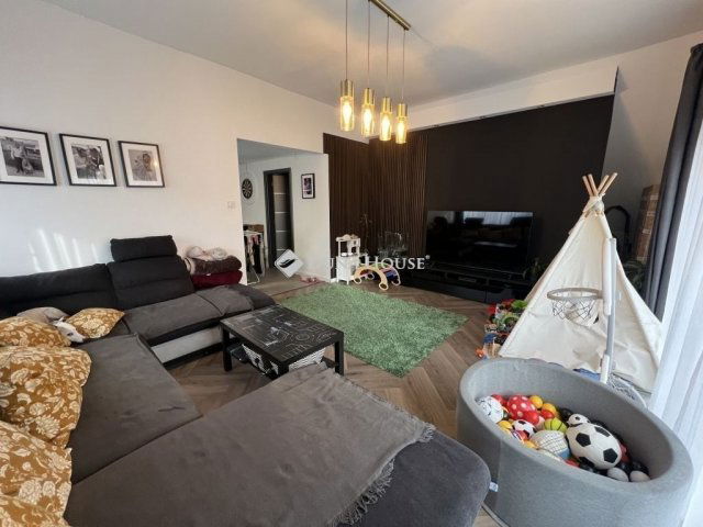 Eladó téglalakás, Törökbálinton 89.99 M Ft, 3 szobás