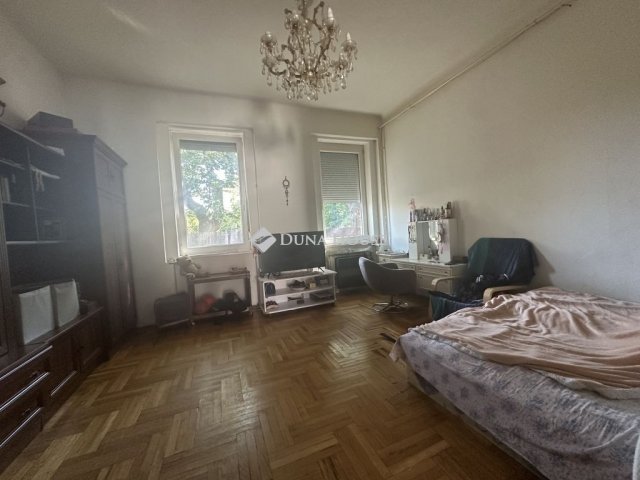 Eladó családi ház, Budapesten, XVIII. kerületben 35.5 M Ft