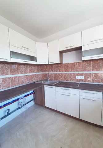 Eladó panellakás, Debrecenben 100 M Ft, 3 szobás